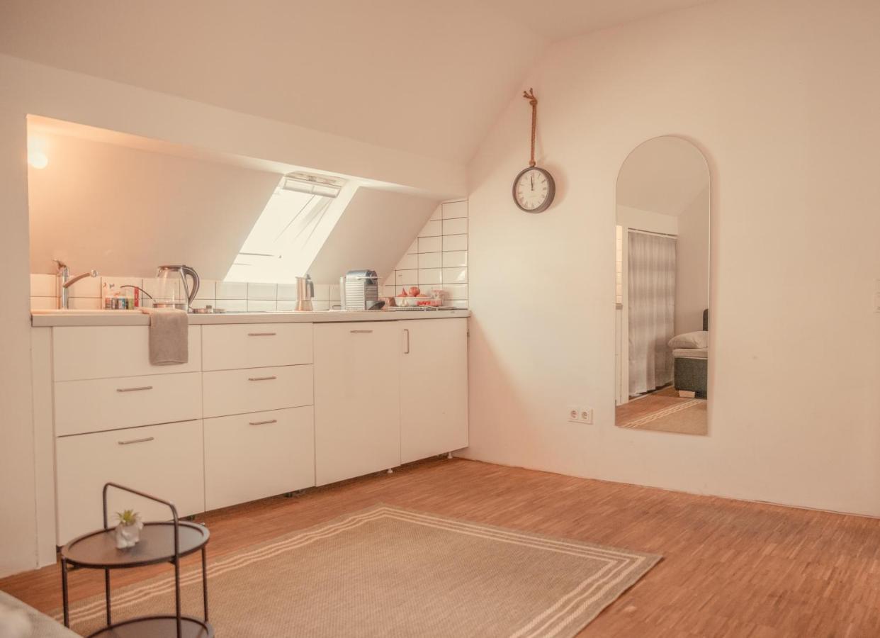 Altstadt Apartment Centralissimo デュッセルドルフ エクステリア 写真